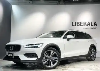 ボルボ,Ｖ６０,クロスカントリー B5 AWD プロ