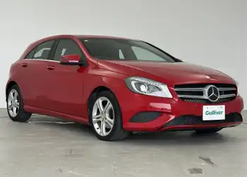 メルセデス・ベンツ,Ａ１８０,