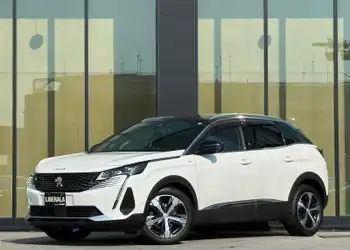 プジョー,プジョー ３００８,GT ブルー HDi