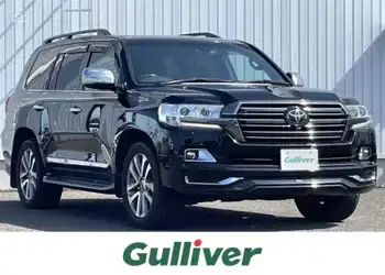 車カー ☆入庫情報☆ 2023年モデル トヨタ ランドクルーザー300 ZX 日本