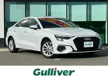 アウディ,Ａ３,セダン 30TFSI