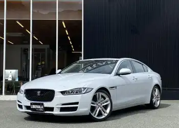 ジャガー,ＸＥ,XE ピュア