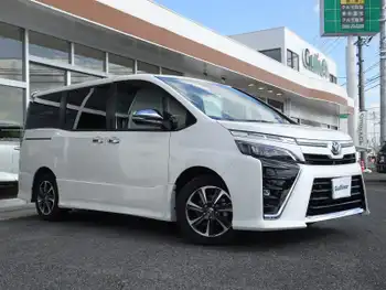 トヨタ ヴォクシー ZS 煌Ⅱ