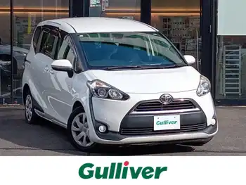 トヨタ シエンタ X Vパッケージ 純正カーオーディオ/横滑り防止装置