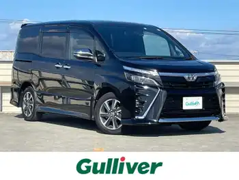 トヨタ ヴォクシー ZS 煌Ⅲ 禁煙車 衝突軽減 10型ナビ 両側電動 ETC