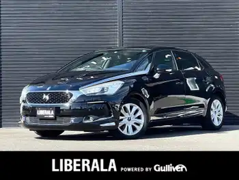 ＤＳオートモビル ＤＳ５ シック ブルーHDi レザーP