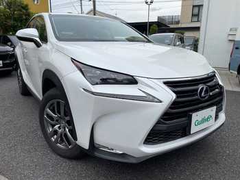 レクサス ＮＸ 300h バージョンL パノラマルーフ　3眼LED　レザーシート