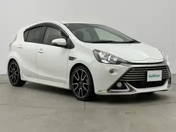 トヨタ アクア G G’s ナビ 17インチAW ETC LEDオートライト