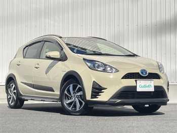 トヨタ アクア クロスオーバー  純正SDナビ　バックカメラ　ルーフレール