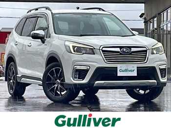 スバル フォレスター ハイブリッド アドバンス 純正ナビ 4WD 禁煙車 全席シートヒーター