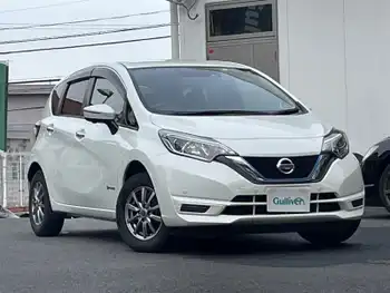 日産 ノート e－パワーX FOUR Vセレ 4WD　ナビ連動ドラレコ　ETC　スターター