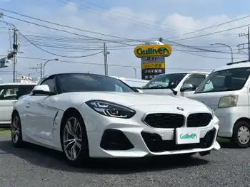 ＢＭＷ ＢＭＷ Ｚ４ sDrive20i Mスポーツ レッド革 衝突軽減 ナビ バックカメラ