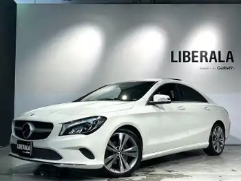 メルセデス・ベンツ ＣＬＡ２２０ 4MATIC プレミアムpkg/レーダーセーフティpkg