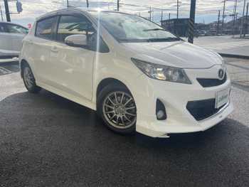 トヨタ ヴィッツ RS パドルシフト/純正ナビ/モデリスタエアロ