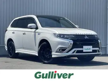 三菱 アウトランダー ＰＨＥＶ Sエディション サンルーフ 純正ナビ 全方位カメラ
