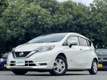 日産 ノート e－パワー X