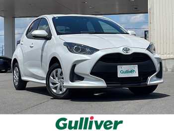 トヨタ ヤリス X 寒冷地セーフティセンス ナビバックカメラ
