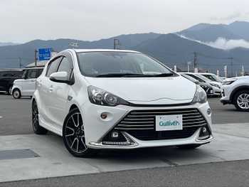 トヨタ アクア G G’s 純正ナビ　衝突軽減装置　スマートキー
