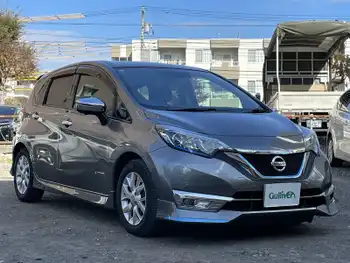 日産 ノート e－パワー X