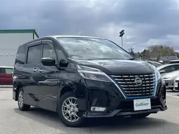 日産 セレナ e－パワー ハイウェイスター V セーフティパックB 大型ナビ 天吊モニタ-