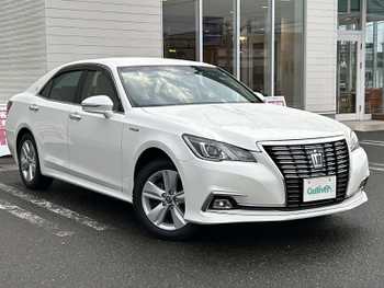 トヨタ クラウン ハイブリッド ロイヤルサルーン Four