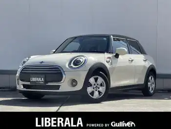 ＭＩＮＩ ミニ ヴィクトリア ルーフラッピング 純正ナビ 衝突警告