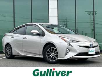 トヨタ プリウス Sセーフティプラス 純正ナビ HUD 駐車アシスト 社外アルミ