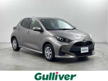 トヨタ ヤリス ハイブリッド G 禁煙車 純正ナビ バックカメラ 衝突軽減