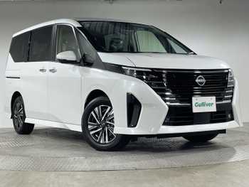 日産 セレナ e－パワー ハイウェイスター V 登録済未使用車 12.3型ナビ 360 後席M BSM