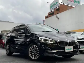 ＢＭＷ ２１８ｉ アクティブツアラー ラグジュアリー