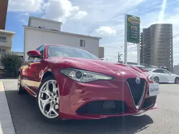 アルファロメオ ジュリア スプリント ワンオーナー　ドラレコ　黒革シート