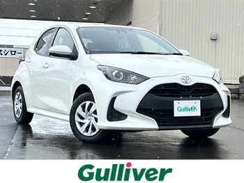 トヨタ ヤリス X 純正ナビ コーナーセンサー バックカメラ