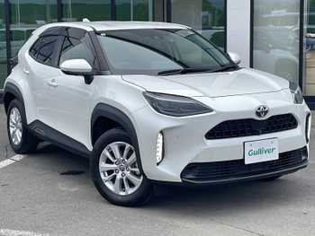 トヨタ ヤリスクロス G 寒冷地 純正ディスプレイ 全方位カメラ