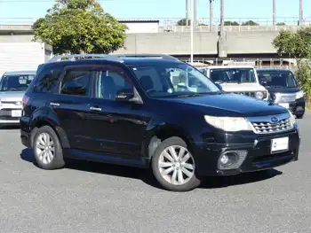 スバル フォレスター 2．0XSプレミアムセレクション