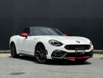アバルト １２４ スパイダー 