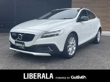 ボルボ Ｖ４０ クロスカントリー D4 サマム 禁煙車 純正ナビ BSM ETC バックカメラ LED