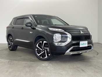 三菱 アウトランダー ＰＨＥＶ P BOSEナビ 全方位カメラ 革シート AC1500W