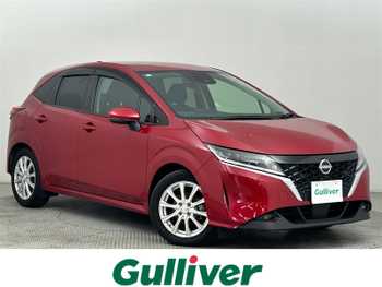 日産 ノート X FOUR ワンオーナー 純正ナビ 全方位カメラ