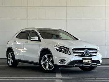 メルセデス・ベンツ ＧＬＡ２２０ 4マチック レザーエクスクルーシブpkg/フルセグTV