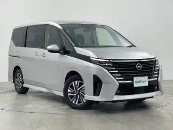 日産 セレナ e－パワー ハイウェイスター V