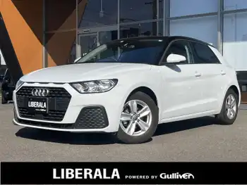 アウディ Ａ１ SB 25TFSI 純正ナビ　バーチャルコックピット　Bカメ