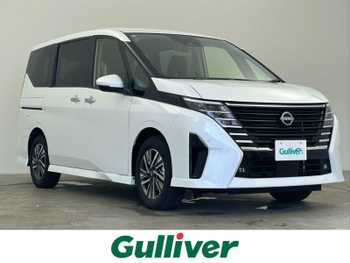 日産 セレナ e－パワー ハイウェイスター V 登録済未使用車　純正12型ナビ　後席モニタ
