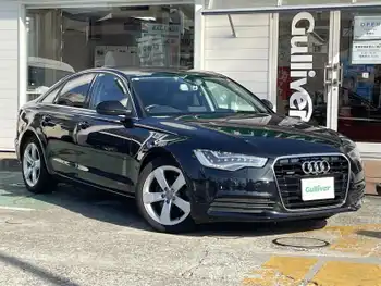 アウディ Ａ６ 2．8 FSI クワトロ 純ナビ TV 全方位 黒革 ETC