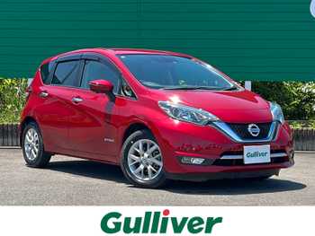 日産 ノート e－パワー メダリスト 禁煙車　社外ナビ　アラウンドビュー