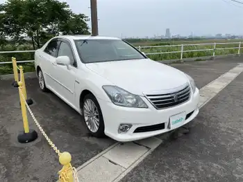 トヨタ クラウン ハイブリッド Gパッケージ SR 本革シート 純正ナビ Bカメラ ETC