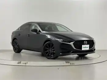 マツダ マツダ３ファストバック 15S ツーリング 純正ナビ　全方位カメラ　ドラレコ
