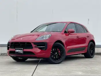 ポルシェ マカン GTS