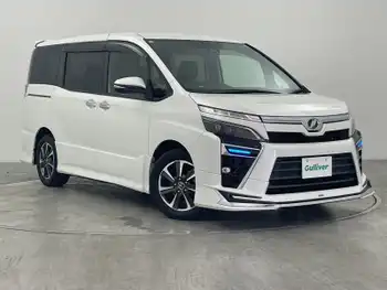 トヨタ ヴォクシー ZS 煌