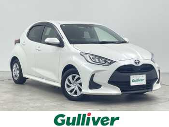 トヨタ ヤリス ハイブリッド G 禁煙車 純正ナビ Bカメラ TSS シ-トヒ-タ-