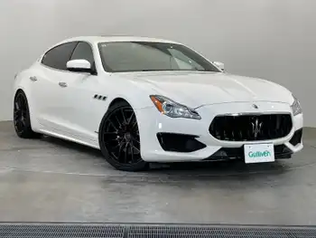 マセラティ クワトロポルテ S グランスポーツ スライディングルーフ HarmanKardon 禁煙車